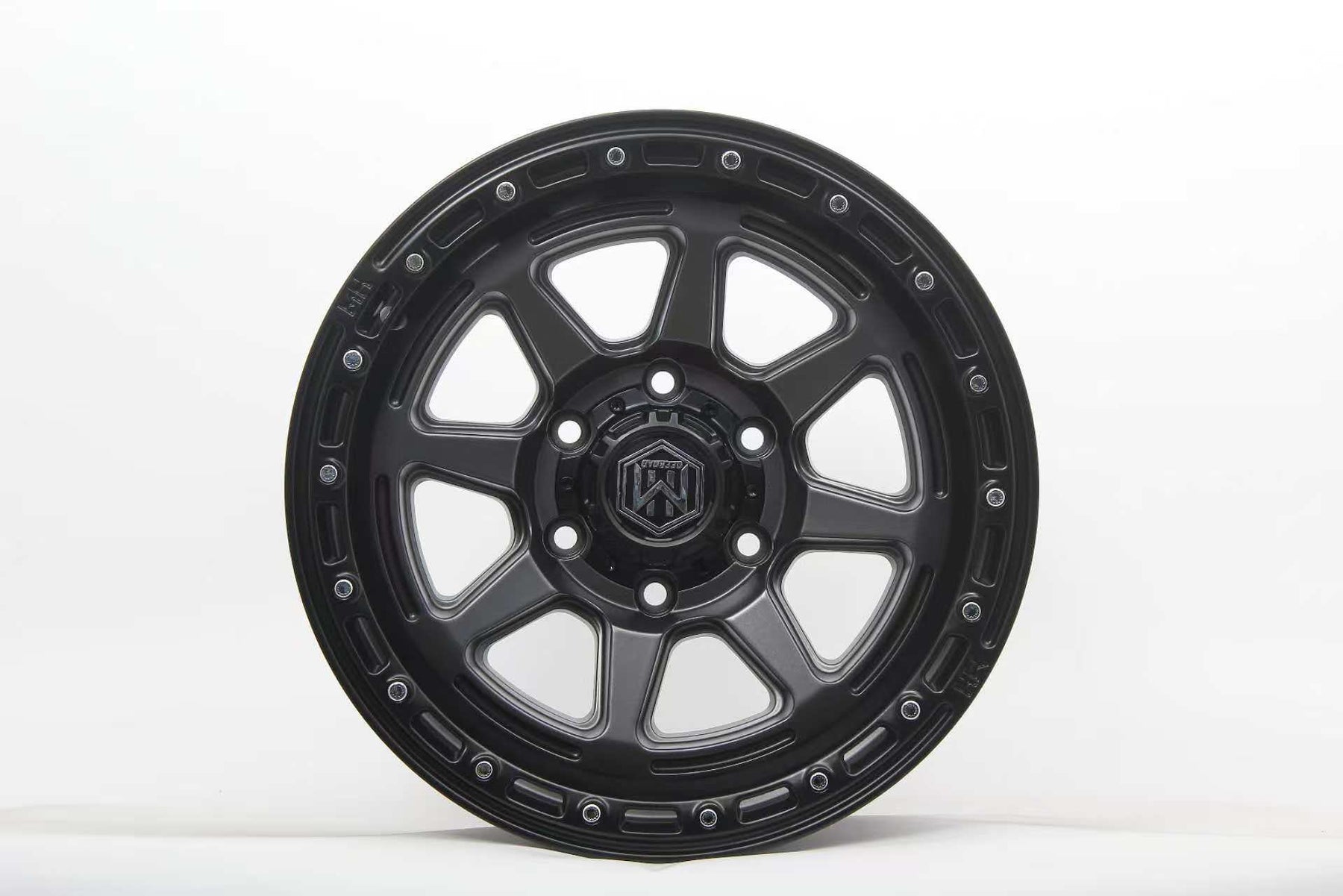 MH003 17"- MATTE GUNMETAL