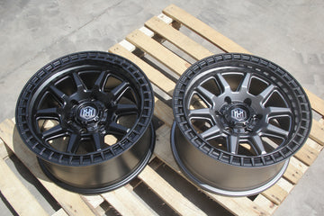 MH005 17"-MATT BLACK
