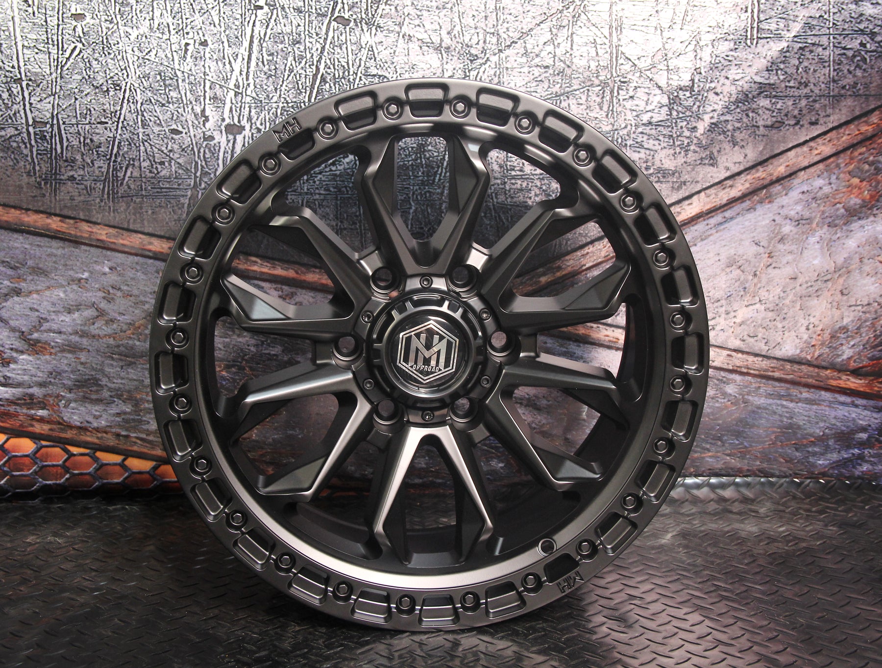 MH004 17"-MATT BLACK