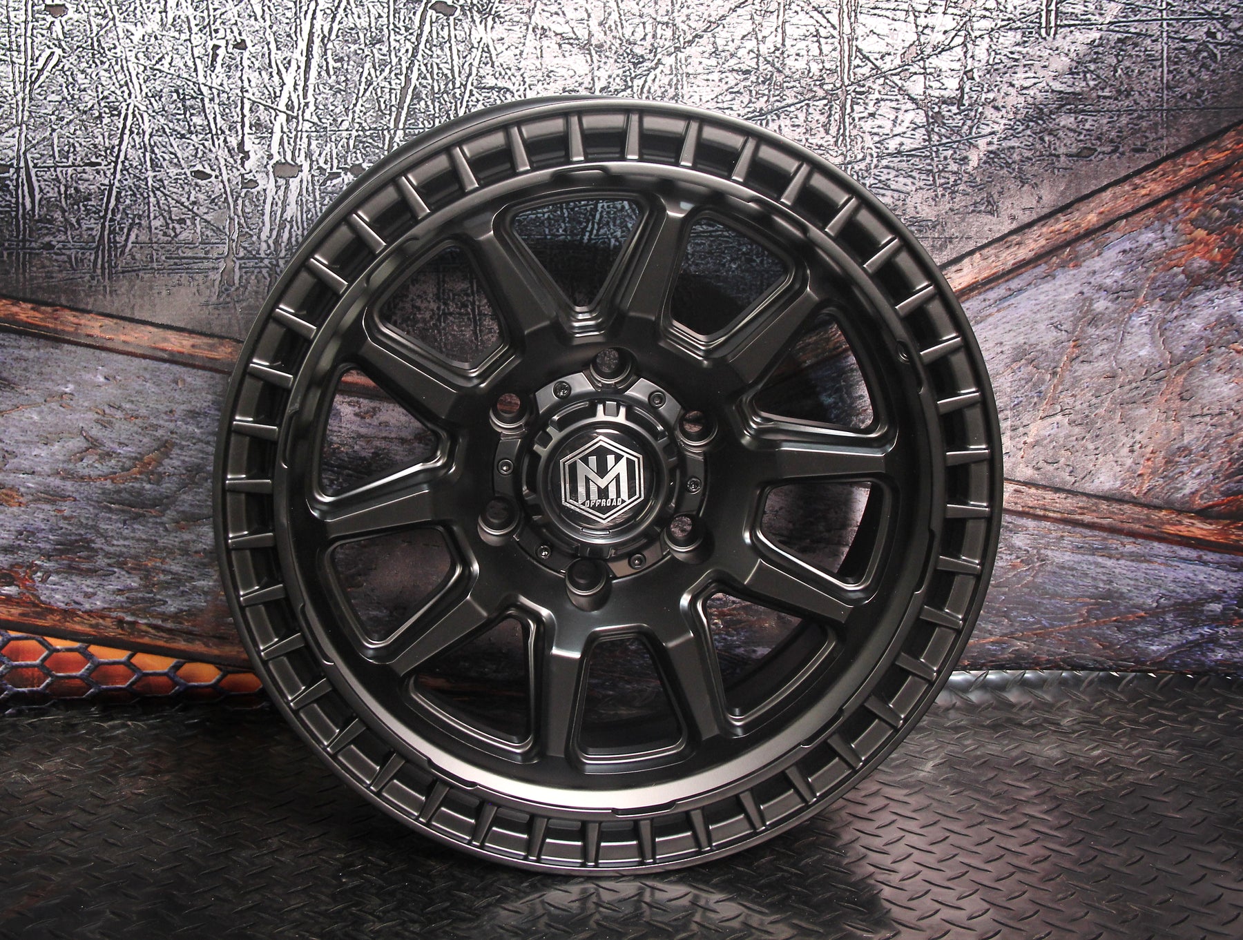 MH005 17"-MATT BLACK