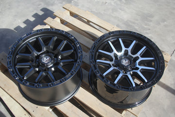 MH001 17"-Matt Black