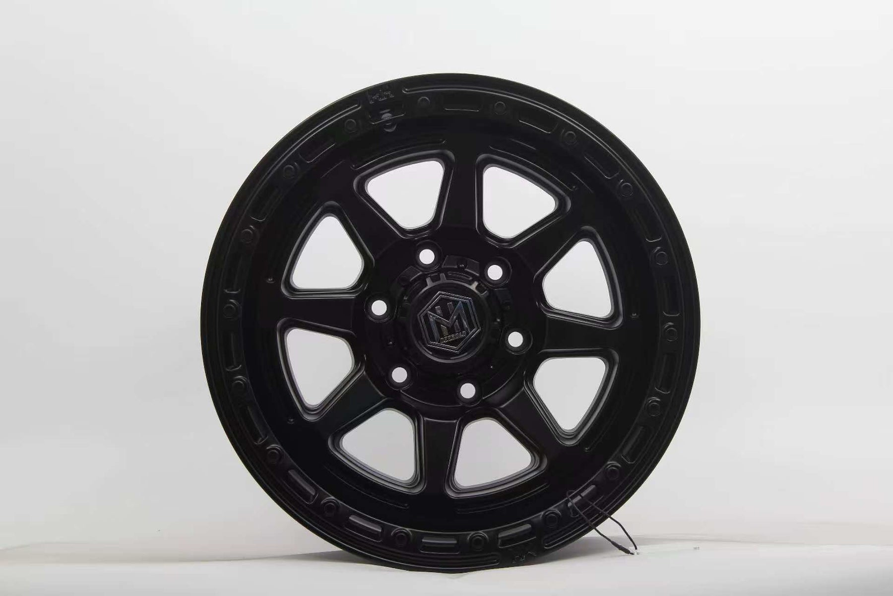 MH003 17"-MATTE BLACK